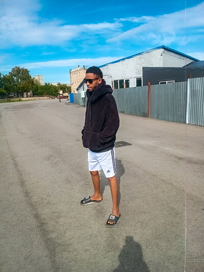  ,   Wilfred, 24 ,   ,   