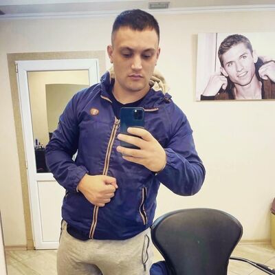  ,   Kirill, 32 ,   ,   , c , 