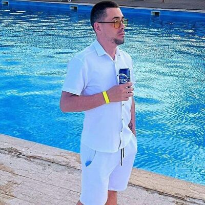  ,   Dorin, 28 ,   ,   