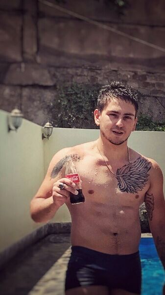  ,   Edmond, 28 ,   ,   , c 
