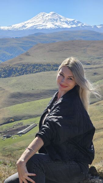  --,   , 49 ,     , c 