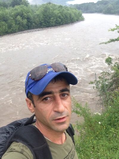  ,   Artem, 43 ,   ,   , c 
