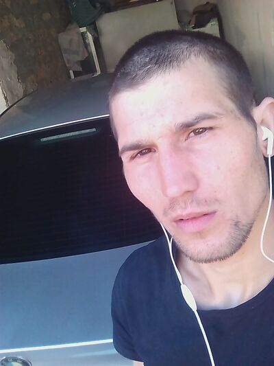  ,   Islam, 33 ,  