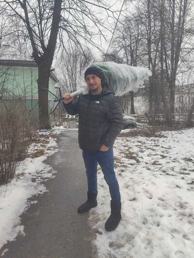  ,   Sergey, 39 ,   ,   