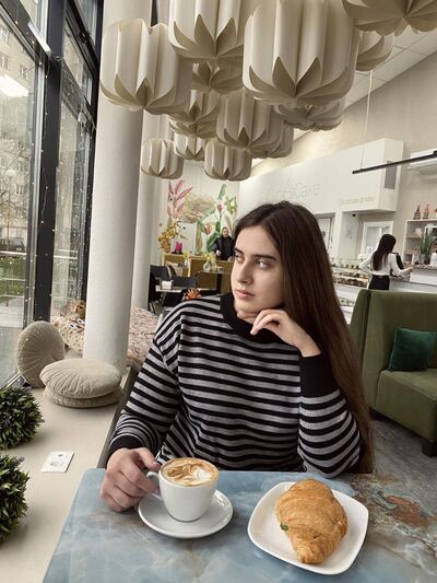  ,   Marija, 24 ,   ,   