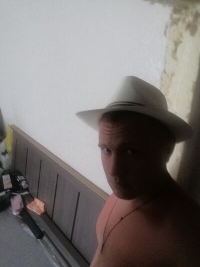  ,   Nik, 33 ,   ,   , c , 