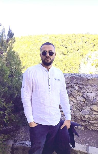  ,   Goga, 35 ,   ,   
