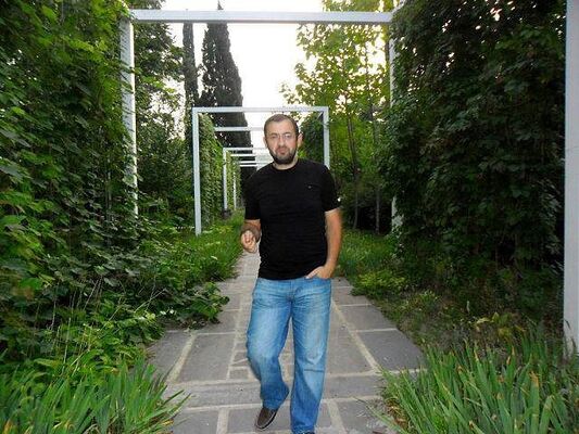  ,   Buba, 47 ,  