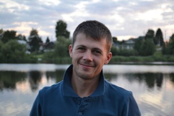  ,   Igor, 41 ,   
