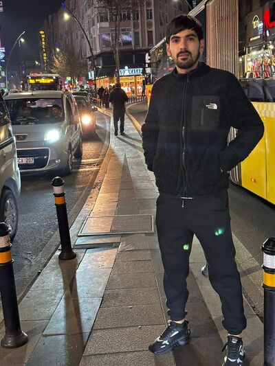  ,   Ali, 27 ,   ,   