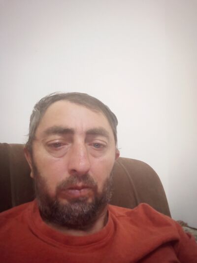  ,   Hassan, 52 ,   ,   , c , 