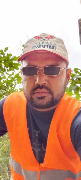  ,   Husnoro, 29 ,   ,   