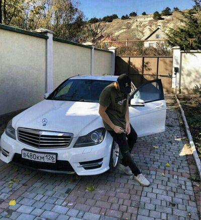  ,   Valik, 35 ,   ,   