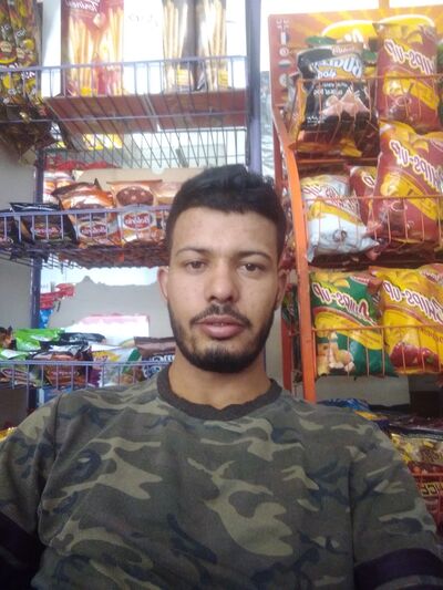  ,   Chokri, 29 ,   ,   