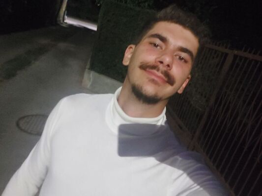  ,   Aliaksandr, 26 ,   ,   , c 