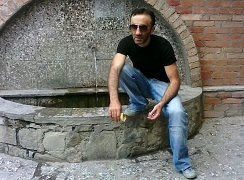  ,   Maxo, 48 ,   