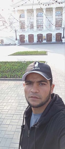  ,   Ali, 28 ,   ,   