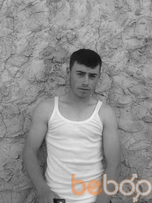  ,   Tomy, 31 ,   
