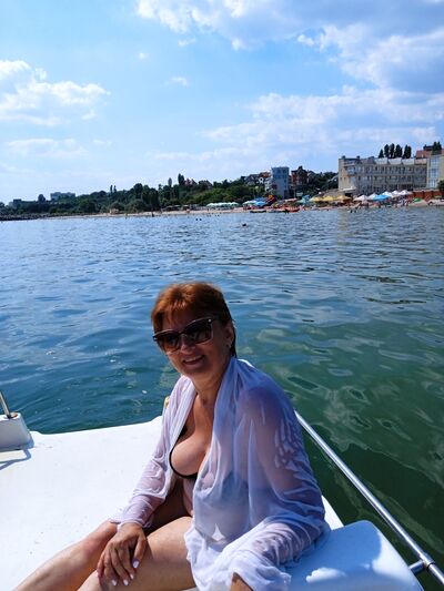  ,   Svetlana, 60 ,  