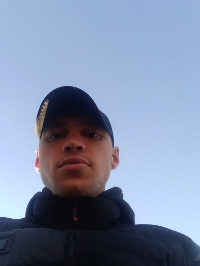  ,   Victor, 34 ,   ,   