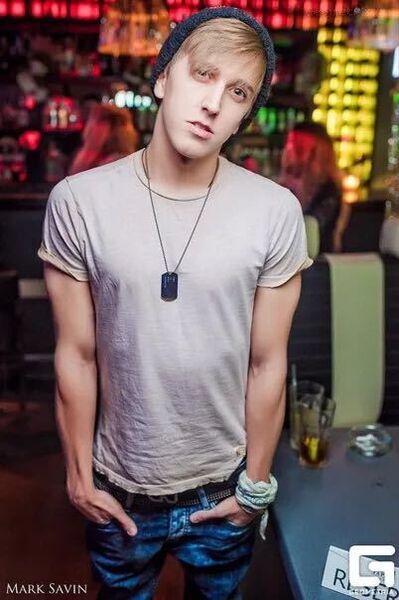  ,   Ruslan, 39 ,   ,   