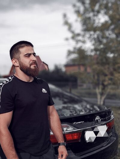  ,   Nabijon, 27 ,   ,   