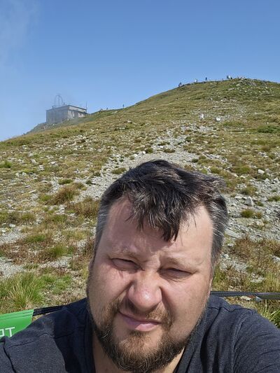  ,   Vaidas, 47 ,   ,   , c , 