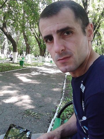  ,   Armen, 41 ,   ,   , c , 