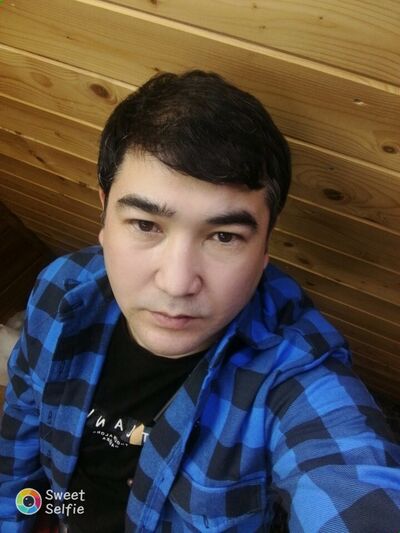  ,   Nurik, 37 ,   ,   