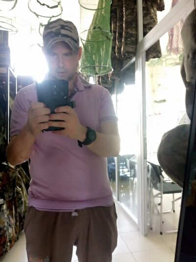  ,   Aleks, 34 ,   ,   