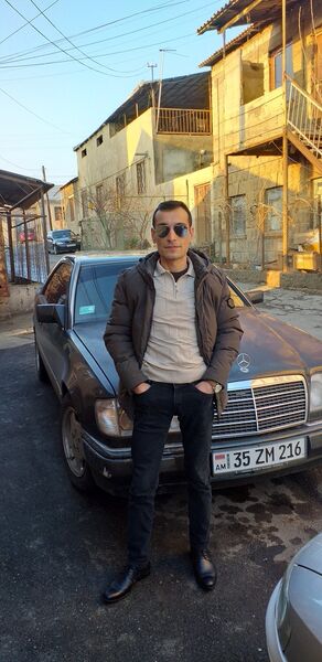  ,   Armen19855, 37 ,   ,   , c 