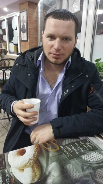  ,   Umar, 33 ,     , c , 