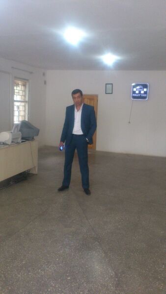  ,   Sayfullobek, 35 ,   