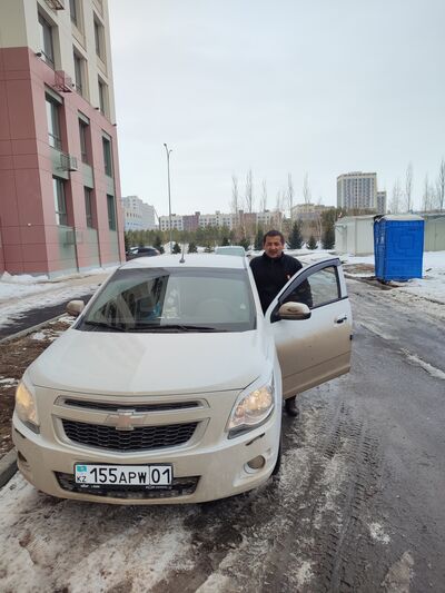  ,   Ali, 47 ,   ,   
