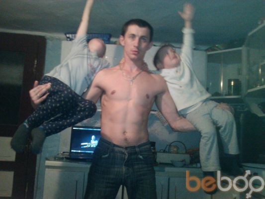  3210921  Ruslan, 44 ,    