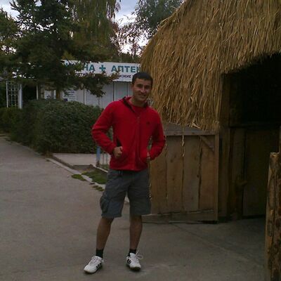  ,   Umid, 33 ,  