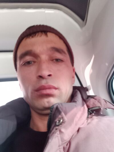  ,   Hayat, 35 ,   ,   