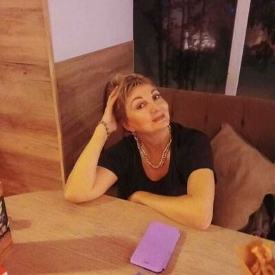 ,   Lana, 51 ,   ,   , c 