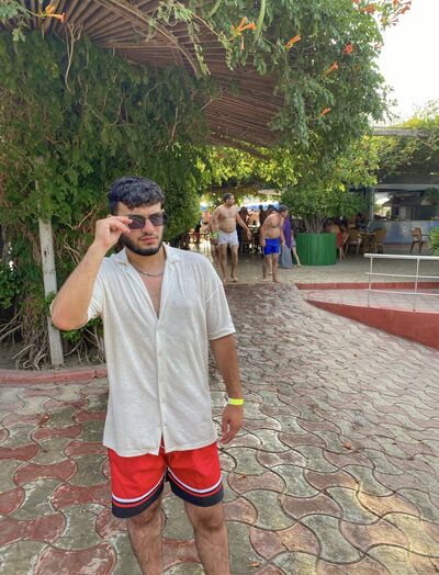  Posen,   Ali, 26 ,   ,   
