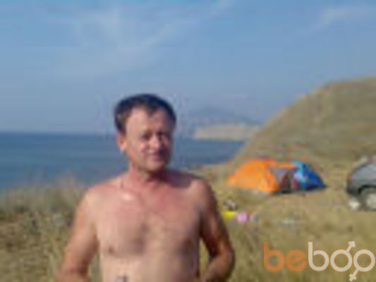  2215841  Vitalik, 49 ,    