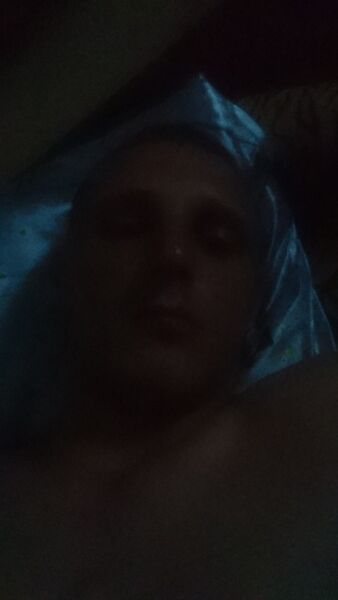  ,   Andr, 27 ,   