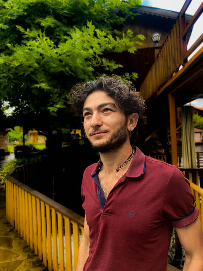  ,   Huseyin, 24 ,   ,   