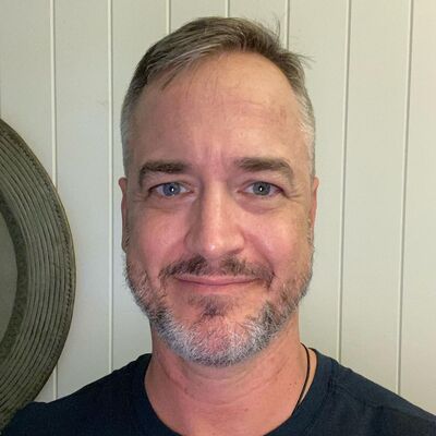  Chagrin Falls,   Johnweeky, 59 ,     , c 