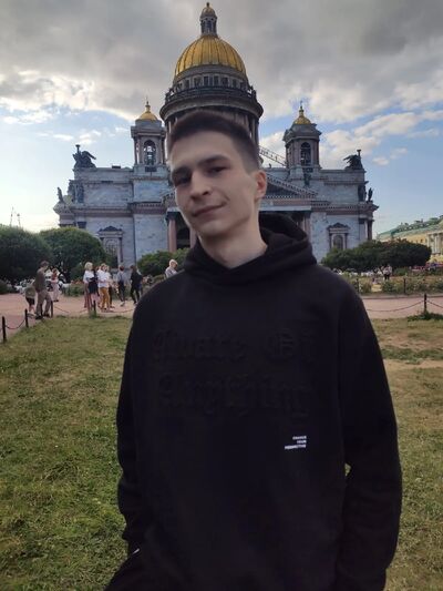  ,   Ilya, 23 ,   ,   , c , 