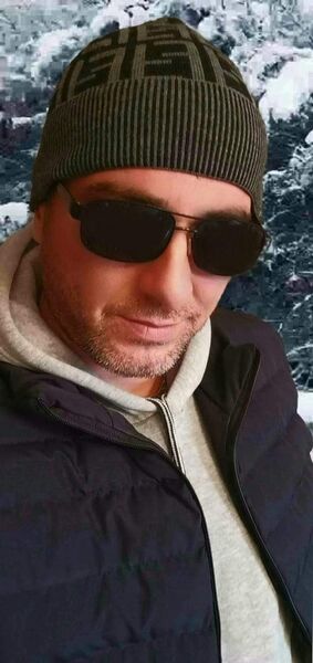  ,   Gio, 44 ,   ,   