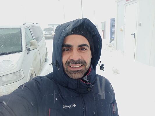  -,   Kamal, 32 ,   ,   