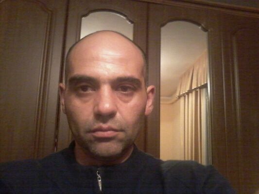  ,   Agasi, 46 ,   