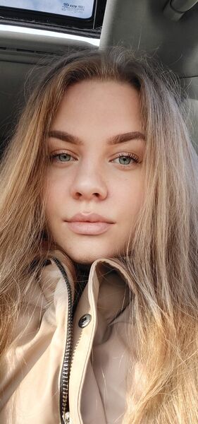  ,   Tanya, 32 ,   