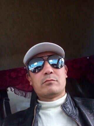 ,   Makc, 46 ,   ,   , c 