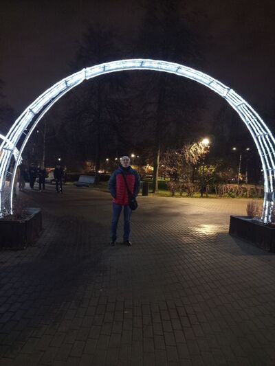   ,   Anton, 42 ,   ,   , c , 